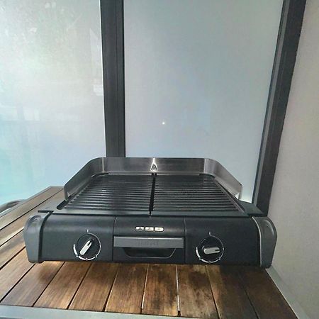 Le 13Or - Appartement De Charme En Plein Centre Ville Avec Parking Et Jolie Terrasse - Panier Joliette Vieux Port Marseille Kültér fotó