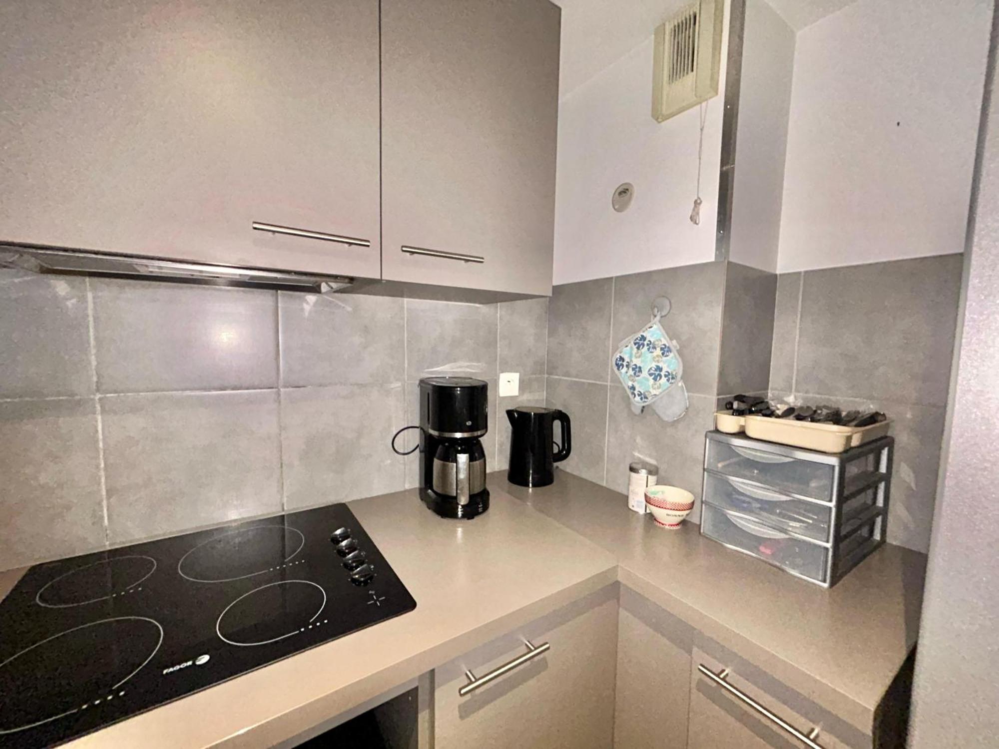 Le 13Or - Appartement De Charme En Plein Centre Ville Avec Parking Et Jolie Terrasse - Panier Joliette Vieux Port Marseille Kültér fotó