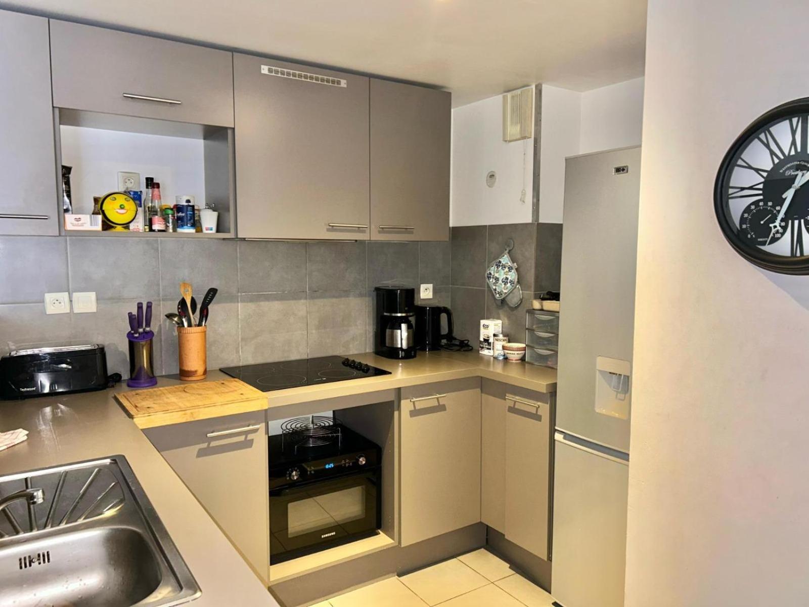 Le 13Or - Appartement De Charme En Plein Centre Ville Avec Parking Et Jolie Terrasse - Panier Joliette Vieux Port Marseille Kültér fotó