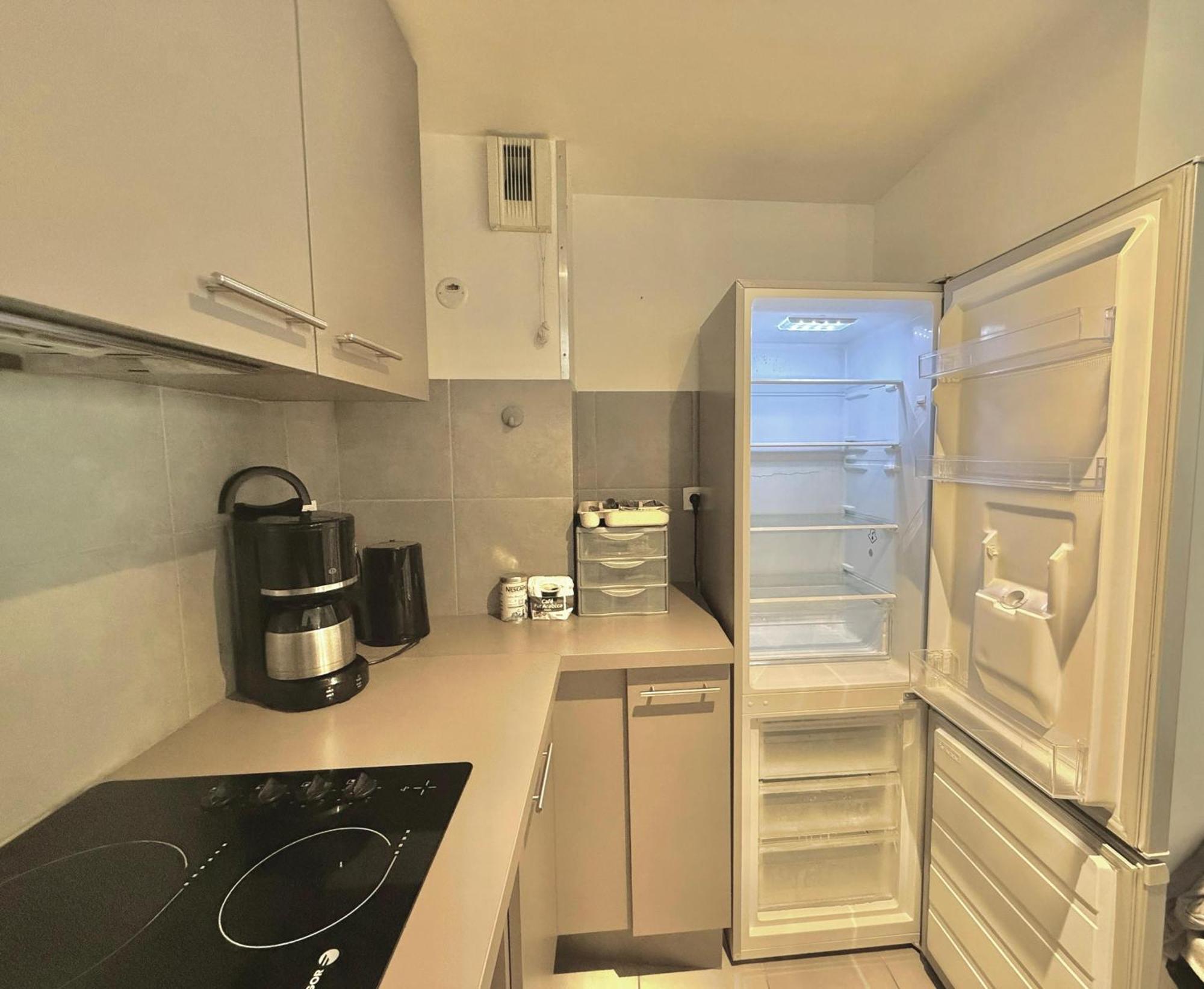 Le 13Or - Appartement De Charme En Plein Centre Ville Avec Parking Et Jolie Terrasse - Panier Joliette Vieux Port Marseille Kültér fotó